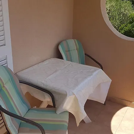 Apartamento Danijela & Vlado - One Bedroom With Balcony And Garden View Lopar